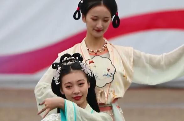 如何讓“國風(fēng)”吹向世界？媒體大咖熱議